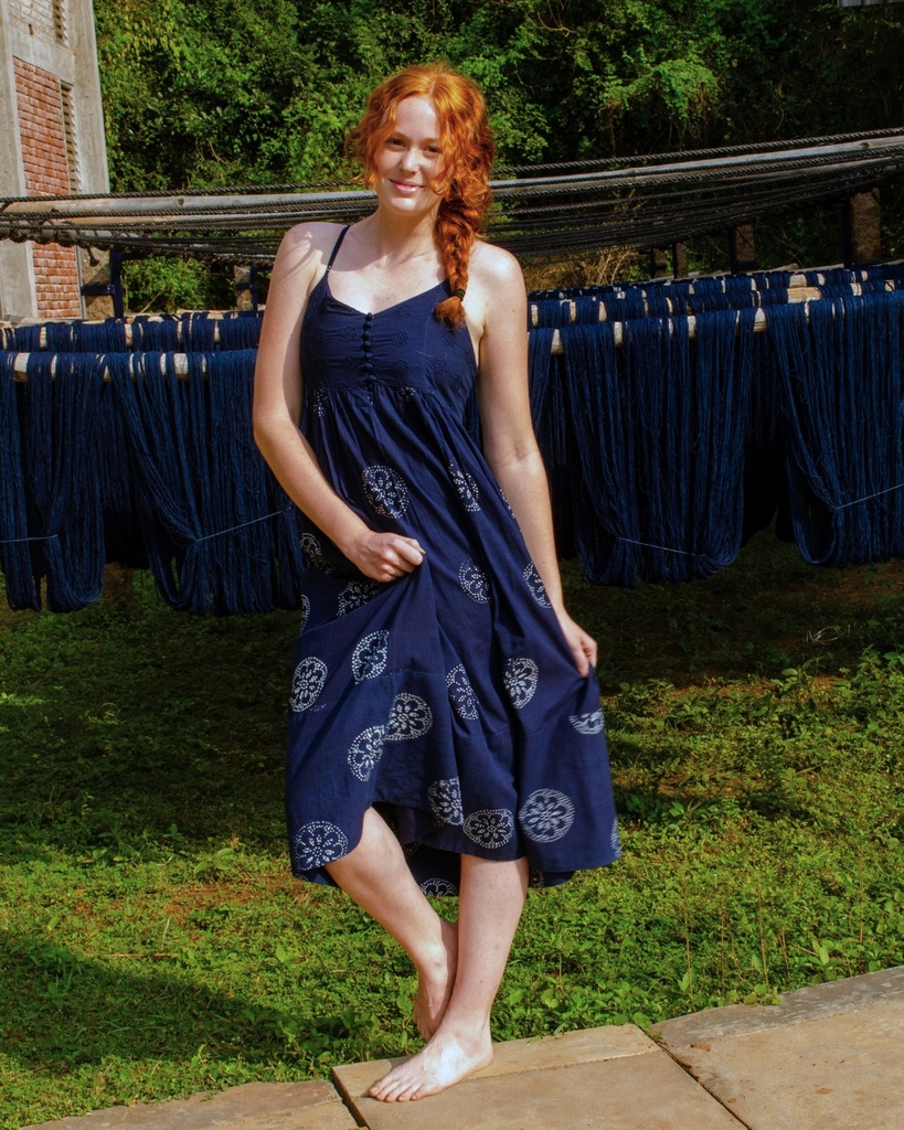 STRAPPY DRESS, DARK BLUE, BATIK ROUNDFLOWER, COTTON
